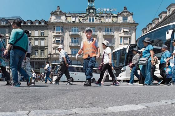 Ein brisanter Vorschlag: Mit Gebühren gegen Car-Touristen