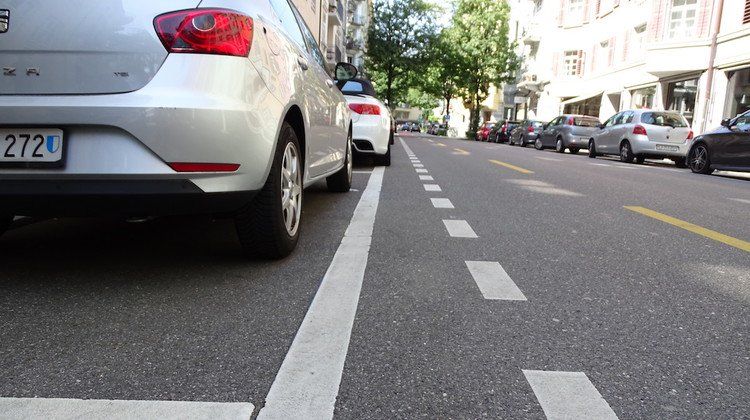 Parkplatzpläne des Stradtrates: Erstes Quartier muckt auf