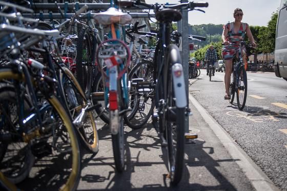 Stadtrat plant Parking für 1000 Velos unter der Bahnhofstrasse